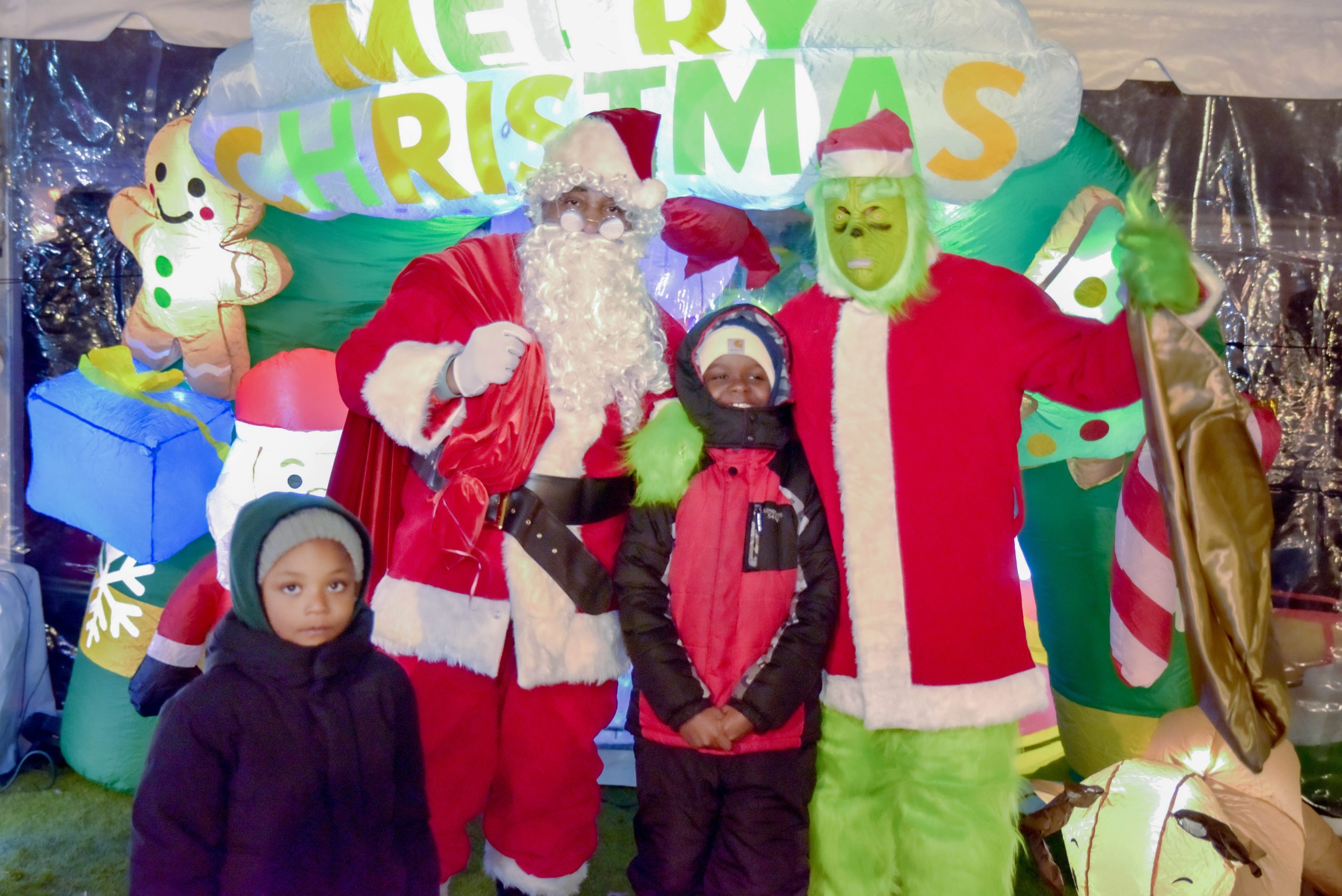 Austin lights tree to welcome holidays 